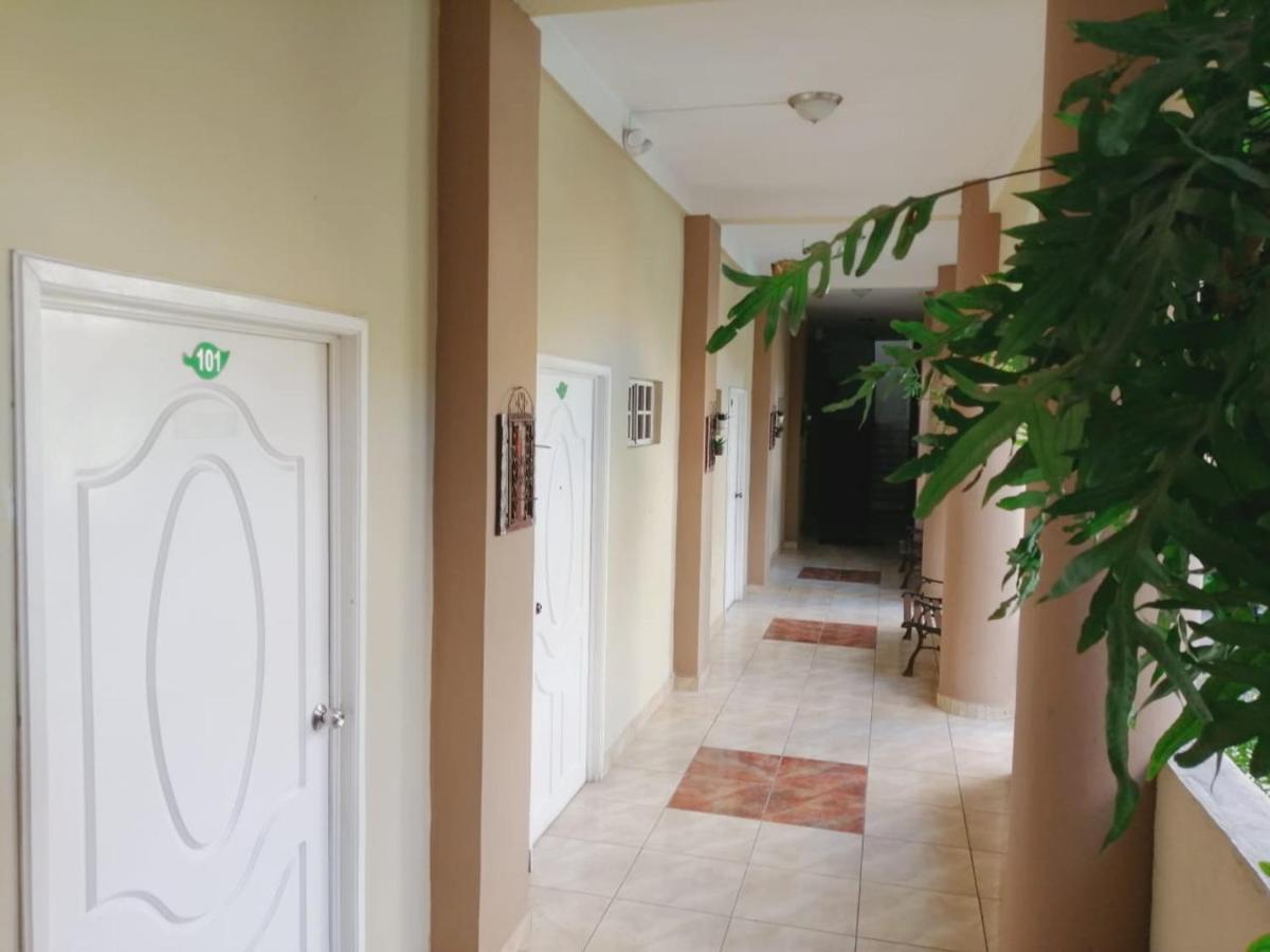 Hotel Plaza Floresta San Miguel Exterior photo