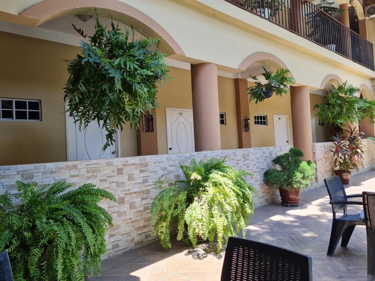 Hotel Plaza Floresta San Miguel Exterior photo